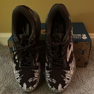 Brooks Ghost 14 limited edition NYC
